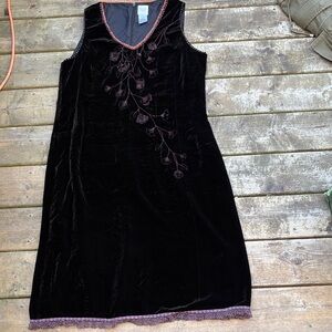 Garnet Hill Black Velvet Midi Dress with Pink Embroidery size 16